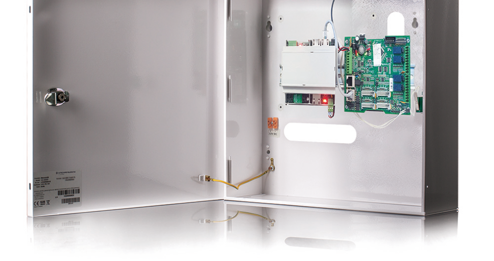 UC 8000 – sterownik kontroli dostępu nowej generacji