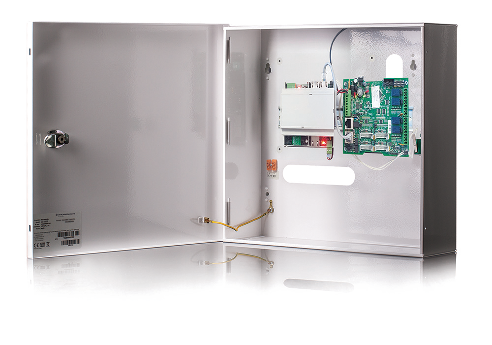 UC 8000 – sterownik kontroli dostępu nowej generacji